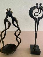 Beeldje - Abstract omhelzend paar (2) - Brons