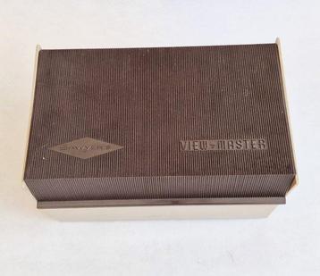 Sawyer View-Master Bakelite Lighted Viewer + storage box