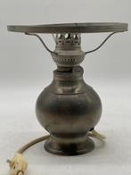 Lamp - Antieke petroleumlamp - Tin, Antiek en Kunst