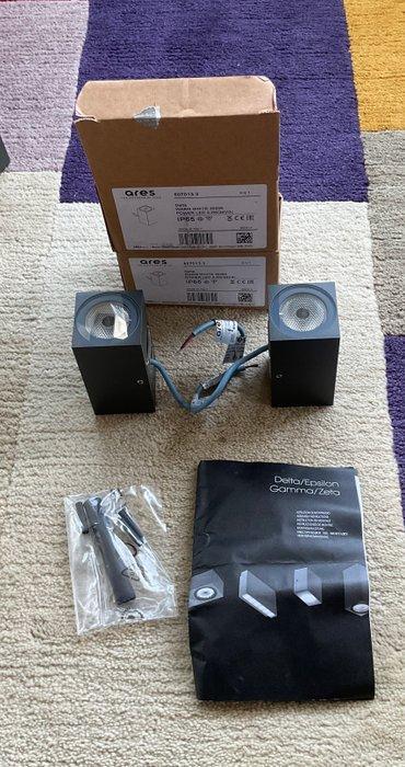 Lamp (2) - Delta - Aluminium, Antiek en Kunst, Antiek | Meubels | Stoelen en Sofa's