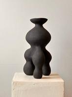 LEA STUDIOS - Valentina Cojocaru - Sculpture, Ebony - 37 cm
