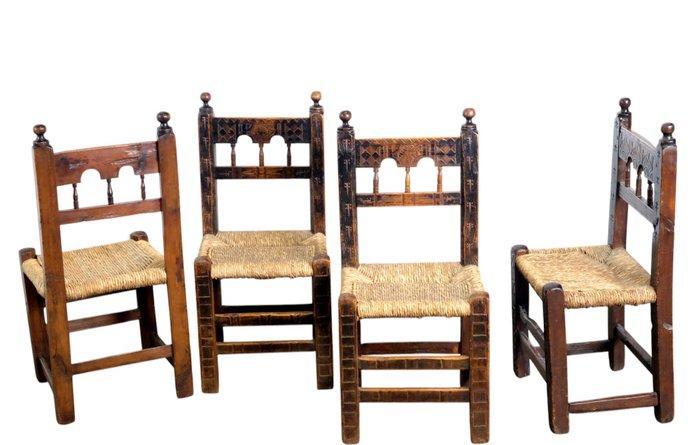 Stoel - hout en riet, Antiek en Kunst, Antiek | Overige Antiek