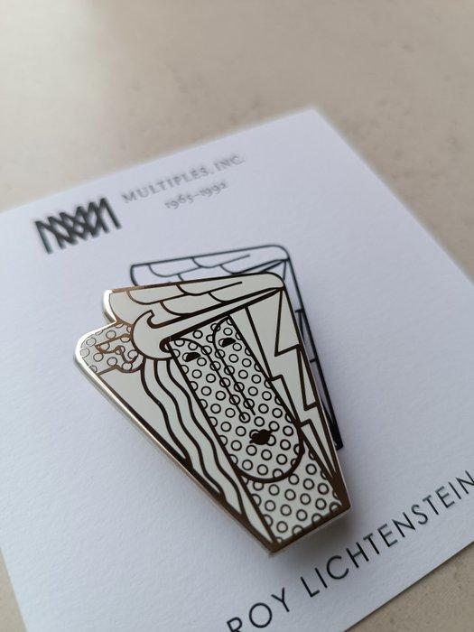 Roy Lichtenstein (after) - Small Modern Head Pin, Antiek en Kunst, Antiek | Overige Antiek