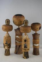 Japanse familie van 4 vintage Kokeshi - Hout - Japan - Shwa