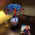 Tiffany stijl tafellamp Studio BLUE DRAGONFLY lamp met, Antiek en Kunst