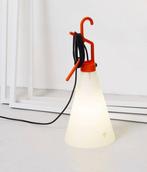 Flos - Konstantin Grcic - Lamp - Noodsignaal - Polipropilene, Antiek en Kunst, Antiek | Verlichting