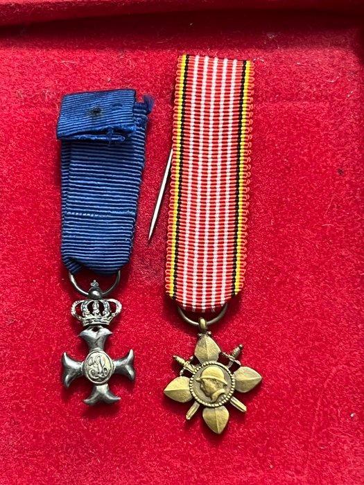 Frankrijk. Lot of two france miniature (mignon) orders /, Postzegels en Munten, Munten en Bankbiljetten | Toebehoren