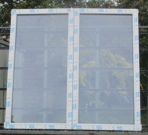 pvc terrasraam , raam , chassis 247 x 236 wit /zwart 9005, Doe-het-zelf en Bouw, Raamkozijnen en Schuifdeuren, Inclusief glas
