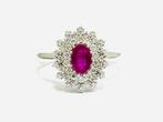 Cocktailring - 18 karaat Witgoud - 2.15ct. tw. Robijn -, Handtassen en Accessoires, Antieke sieraden