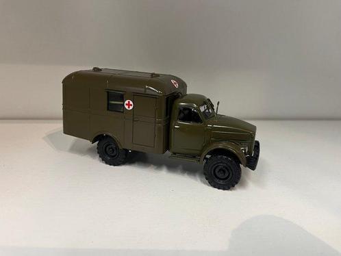 modimio 1:43 - Modelauto - Gaz-63 - Ambulance, Hobby en Vrije tijd, Modelauto's | 1:5 tot 1:12