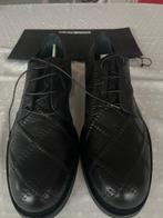Emporio Armani - Chaussures à lacets - Taille : EU 43, Kleding | Heren, Schoenen, Nieuw