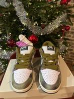 Nike SB - Dunk Low SB - Sneakers - Maat: EU 41 - Nieuw met