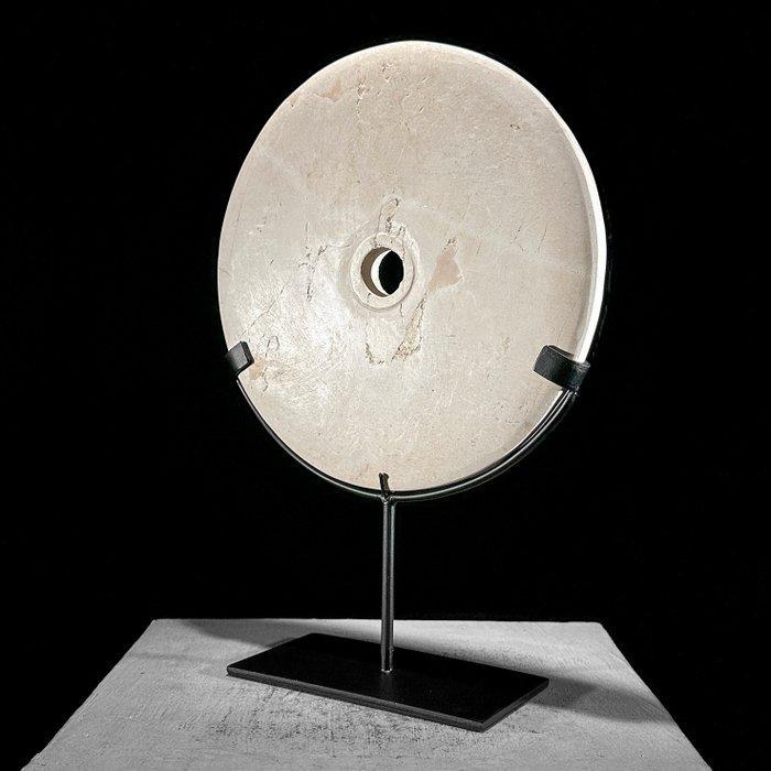 Decoratief ornament - NO RESERVE PRICE - White Marble Disc, Antiek en Kunst, Curiosa en Brocante