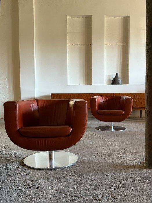 B&B Italia - Jeffrey Bernett - Fauteuil (2) - Tulip - Leder,, Antiek en Kunst, Antiek | Meubels | Stoelen en Sofa's