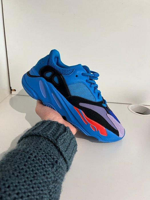 Adidas - Yeezy Boost 700 - Sneakers - Maat: EU 42 - Nieuw, Vêtements | Hommes, Chaussures