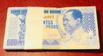 Guinee-Bissau. - 100 x 500 Pesos 1990 - original bundle -, Postzegels en Munten