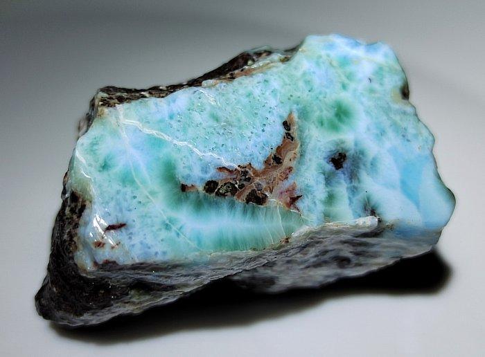 Larimar hoge kwaliteit - 340 ct AAA ruw- 68 g, Verzamelen, Mineralen en Fossielen