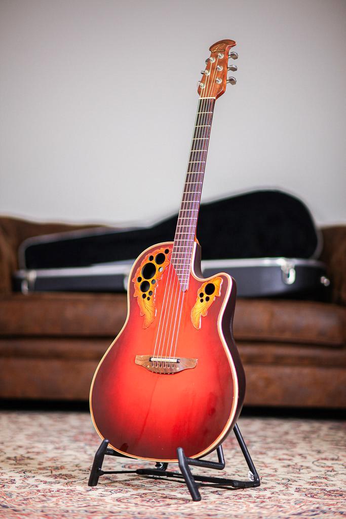 Ovation USA Ovation Elite Model 8686 | Sunburst, Musique & Instruments, Instruments à corde | Guitares | Acoustiques, Envoi