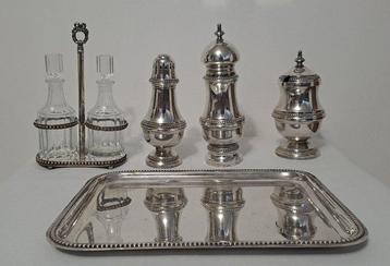 Olie-en-azijnstelletje - Glas, zilveren metaal - beschikbaar voor biedingen