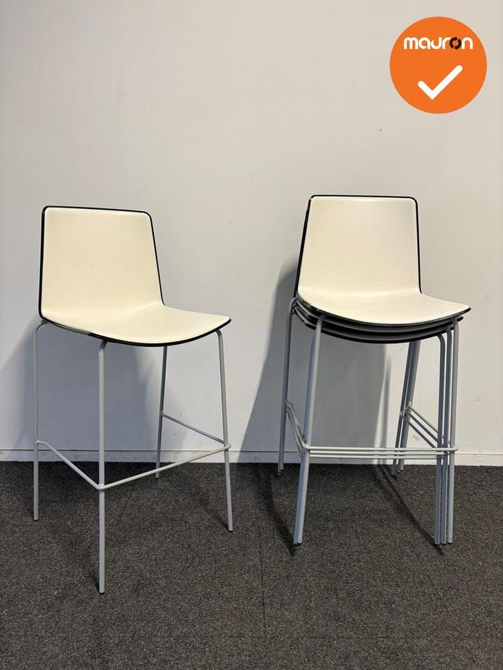 Pedrali Tweet barkrukken – Set van 4 - zithoogte 74 cm, Articles professionnels, Aménagement de Bureau & Magasin | Mobilier de bureau & Aménagement