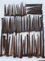 wrought iron nails - Werktuig (80), Antiek en Kunst