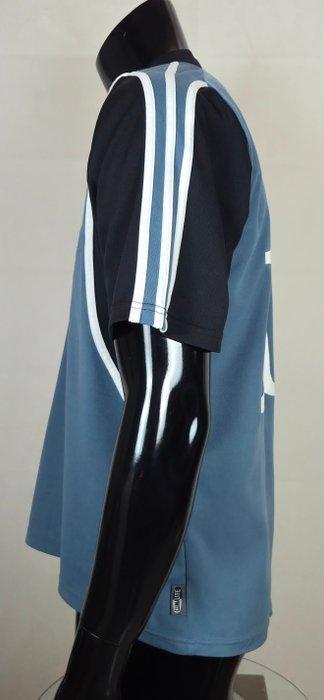 Real Madrid - Spaanse voetbal competitie - Luis Figo - 2001, Verzamelen, Overige Verzamelen