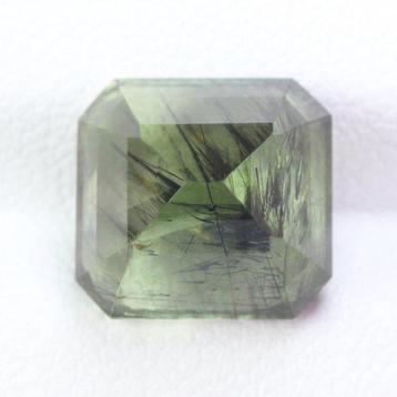 Zonder Minimumprijs Groen Olivijn - 7.81 ct - nternational beschikbaar voor biedingen