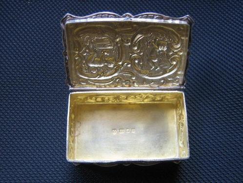 Pillendoosje - .925 zilver - Engelse pillendoos, Antiek en Kunst, Antiek | Zilver en Goud