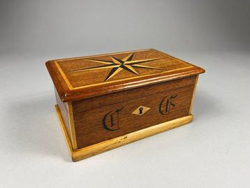 Boîte à bijoux - Acajou