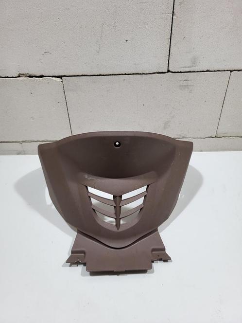 Sym Mio oud type / Bodyscherm bougie kap bruin, Vélos & Vélomoteurs, Pièces de cyclomoteur | Scooters, Enlèvement ou Envoi