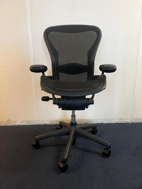 Herman Miller Aeron Full Option, Refurbished, 5jaar Garantie, Huis en Inrichting, Bureaustoelen, Bureaustoel, Zwart, Zo goed als nieuw