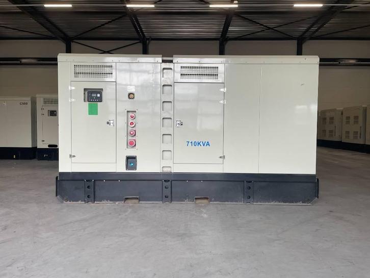 Doosan DP180LB - 710 kVA Surplus genset - DPX 19857-3, Zakelijke goederen, Machines en Bouw | Aggregaten, Ophalen of Verzenden