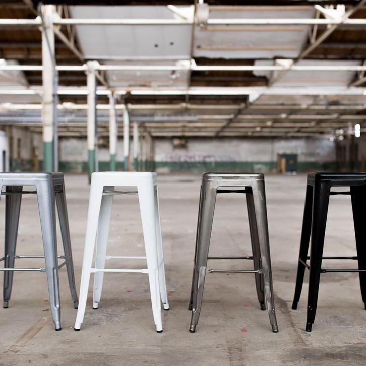 Industriële barkruk | Tolix | vanaf € 45 euro | Kookeiland, Huis en Inrichting, Barkrukken, Nieuw, 1 kruk, Metaal, 60 tot 90 cm