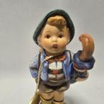 Goebel - Beeldje - Hummel #198 2/0 - Home from Market - TMK8, Antiek en Kunst