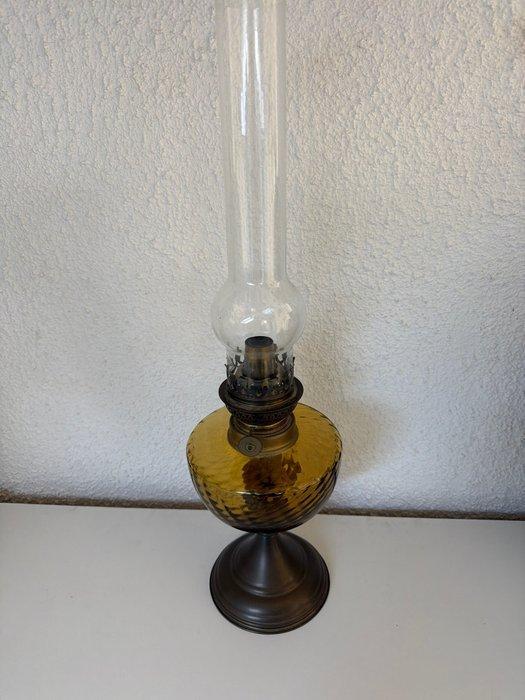Petroleumlamp - Metaal, Glas, Messing - Glazen petroleumlamp, Antiek en Kunst, Curiosa en Brocante