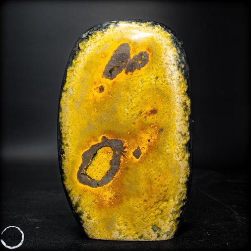Jaspe Bourdon Naturel Très Rare Forme libre, Sumatra- 208.21, Verzamelen, Mineralen en Fossielen