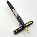 Kuretake & Wancher - Sakura Verse, Maki-e with Cherry, Nieuw