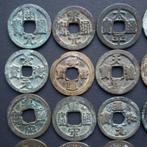 Chine, Dynastie Tang & Dynastie Song. 1 Cash Lot van 25 Cash