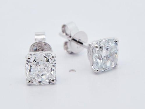 Zonder Minimumprijs - Oorbellen 14 kt. - 3.20ct. tw. Diamant, Handtassen en Accessoires, Oorbellen