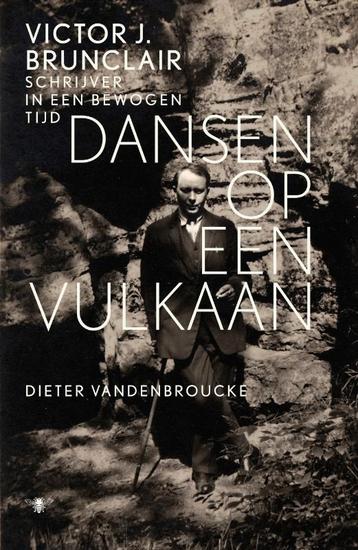 Dansen op een vulkaan 9789085425335 Dieter Vandenbroucke beschikbaar voor biedingen