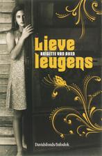 Lieve leugens 9789059082168, Gelezen, Brigitte van Aken, B. van Aken, Verzenden