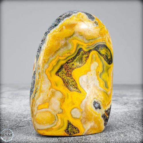 Jaspe Bourdon Naturel Très Rare Forme libre, Sumatra- 192.92, Verzamelen, Mineralen en Fossielen