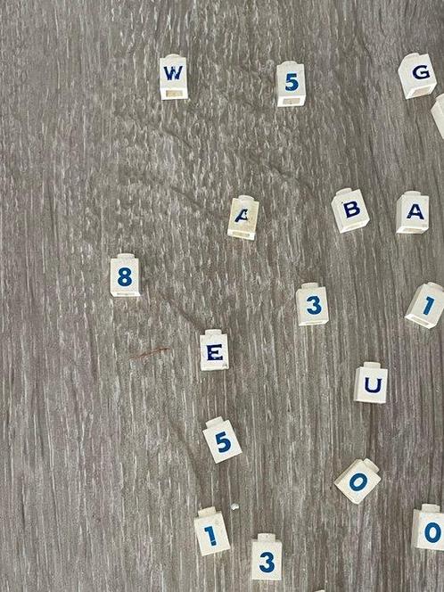 Lego Onderdelen - 1 x 1 Bricks with Letters & numbers, Kinderen en Baby's, Speelgoed | Duplo en Lego