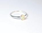 Opale éthiopien / Opale Welo Bague / neu- 1.02 g - (1), Verzamelen