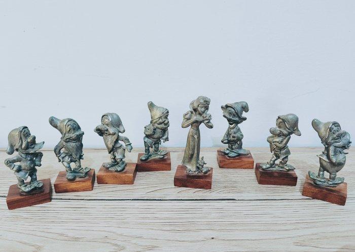 Disney - Snow White & The Seven Dwarfs - 8 - Snow White and, Verzamelen, Disney