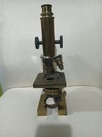 Monocular compound microscope - 1826-1892 jak - Allemagne -, Collections
