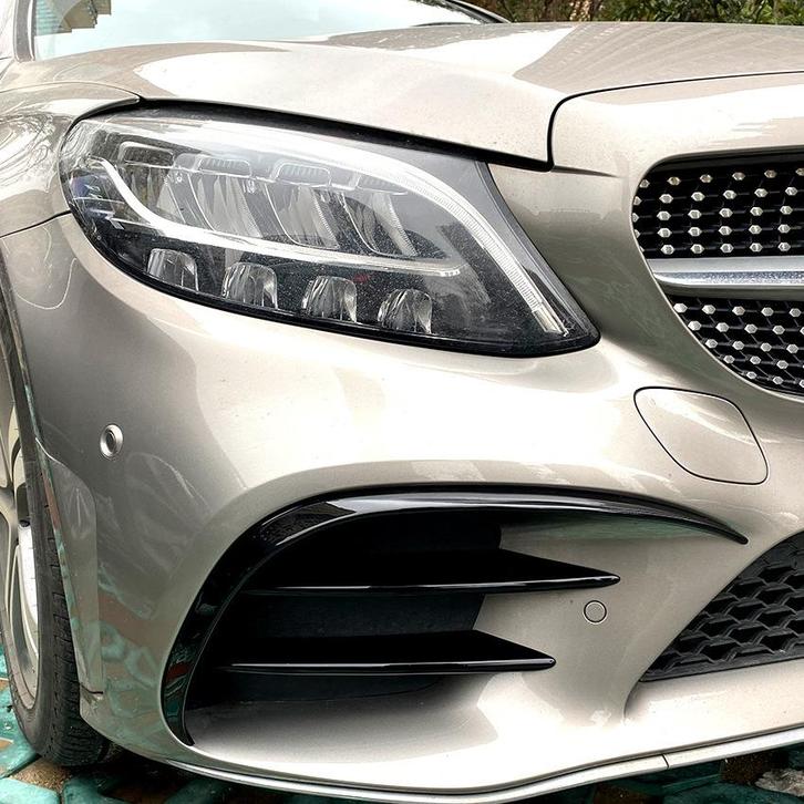 GESCHIKT VOOR MERCEDES W205 C-CLASS AMG LINE (FACELIFT) VOOR, Auto diversen, Auto-accessoires, Verzenden