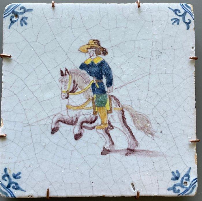 Carreau (3) - Cavalier à cheval - Koninklijke Tichelaar, Antiek en Kunst, Antiek | Glaswerk en Kristal