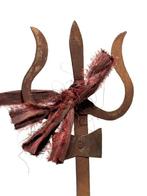 Ritueel Trisula Trident - IJzer (gegoten), Katoen - Nepal -