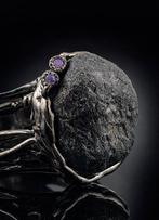 Saffier - Zilver - Ring - Ruwe elegantie